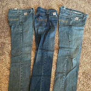 3 pairs of cinch silver label jeans